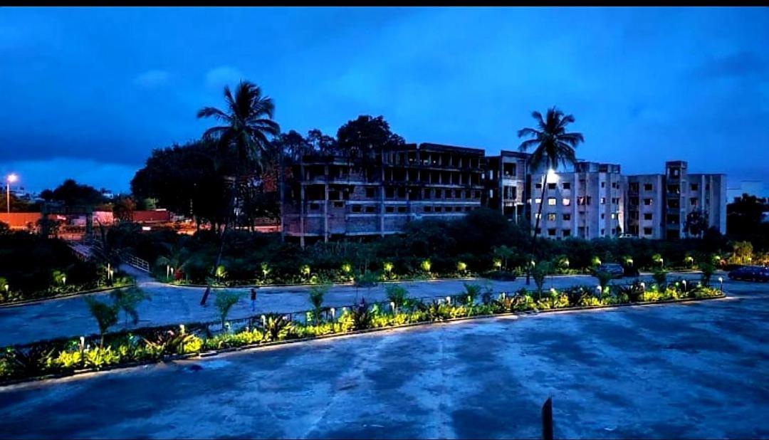 The Democracy Hotel & Resorts Nashik Luaran gambar
